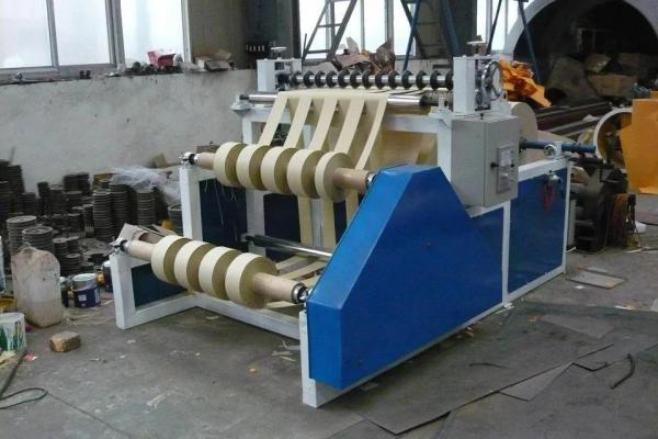 盤（pán）紙分條機